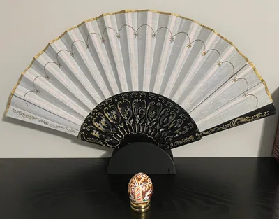 Customer photo of Clack Fan Display Stand by Kacie W.